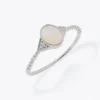 Anillo Attu