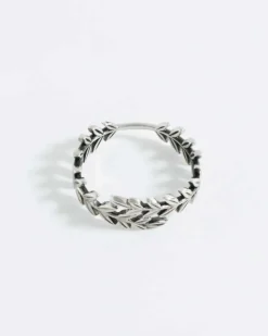 Anillo Defne