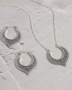 Collar Maat