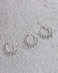 Pendientes Heket