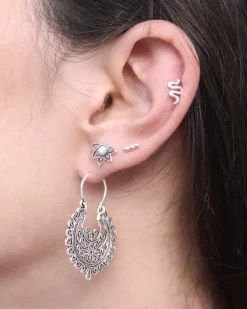 Piercing Ahoa